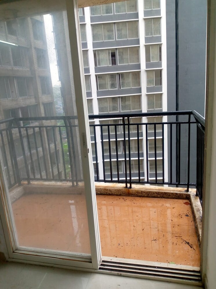 Balcony, db-orchid-ozone 2 Bedroom 628 Sq.Ft. Apartment In Dahisar East Mumbai 8708988