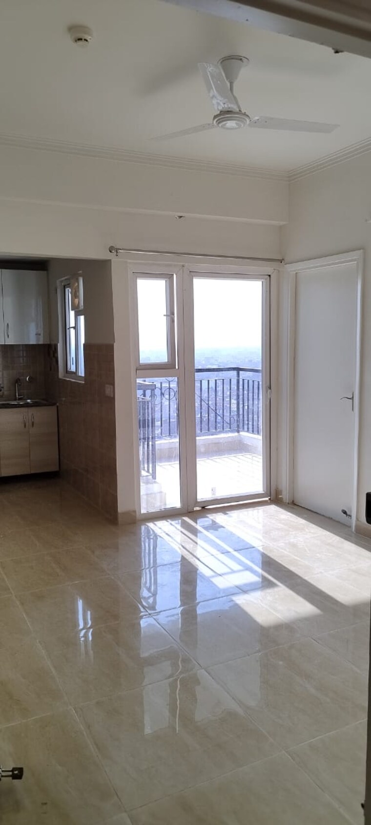 Room, gaur-city-2-11th-avenue 4 Bedroom 1900 Sq.Ft. Apartment In Sector 16c Greater Noida Greater Noida 8708993