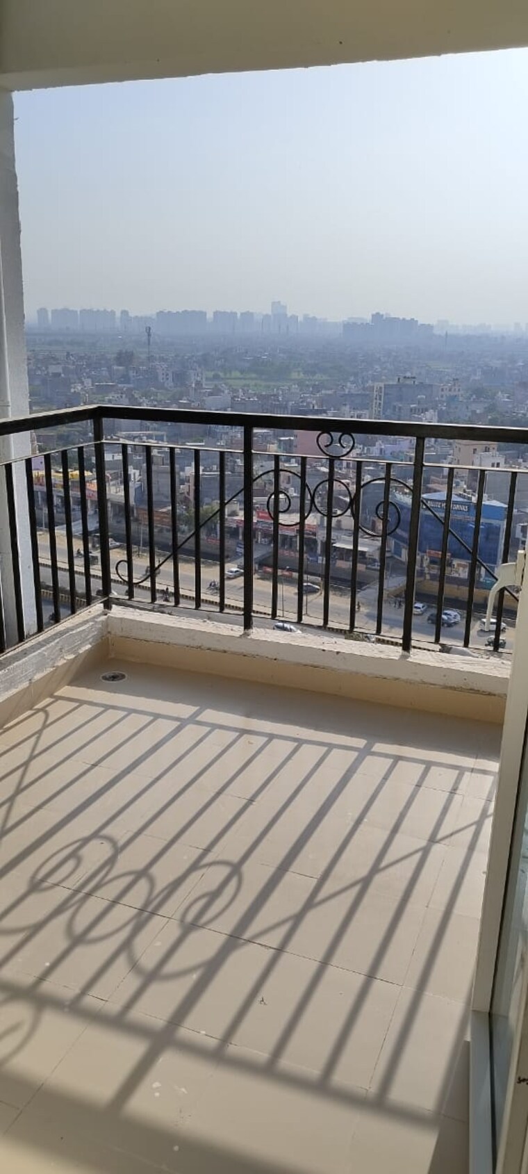 Balcony, gaur-city-2-11th-avenue 4 Bedroom 1900 Sq.Ft. Apartment In Sector 16c Greater Noida Greater Noida 8708993