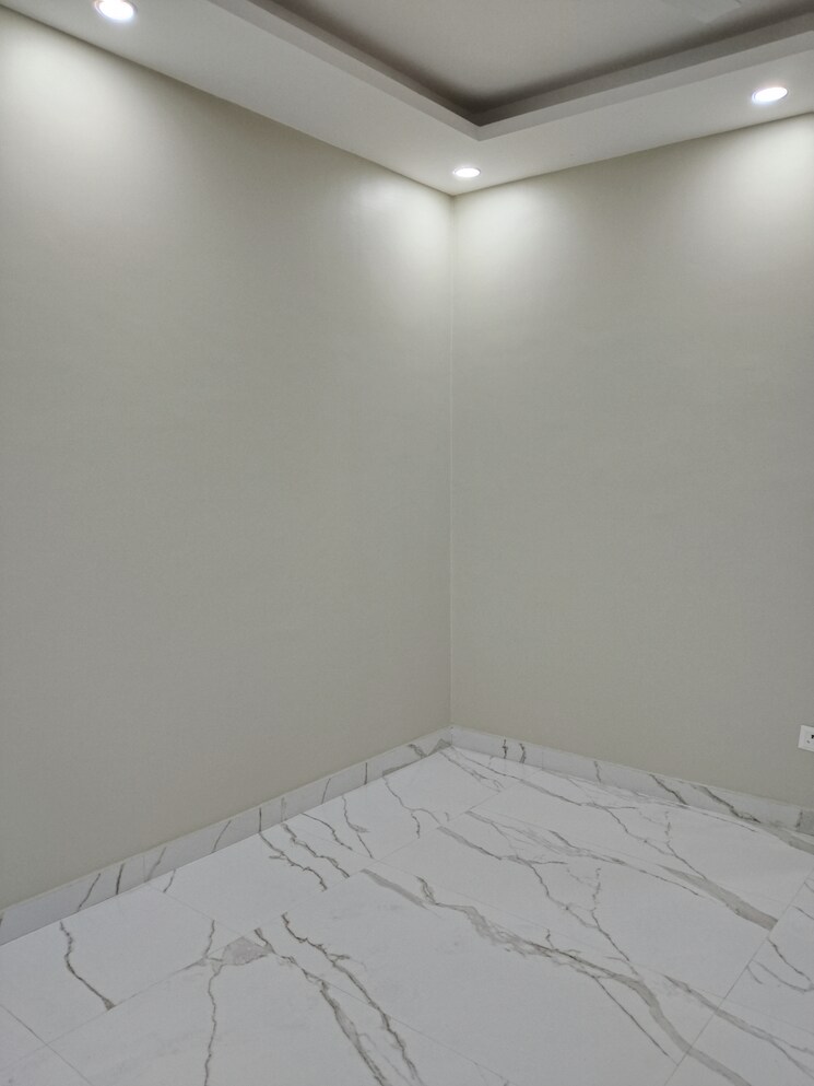 Room, panchsheel vihar 3 Bedroom 1200 Sq.Ft. Apartment In Panchsheel Vihar Delhi 8709024