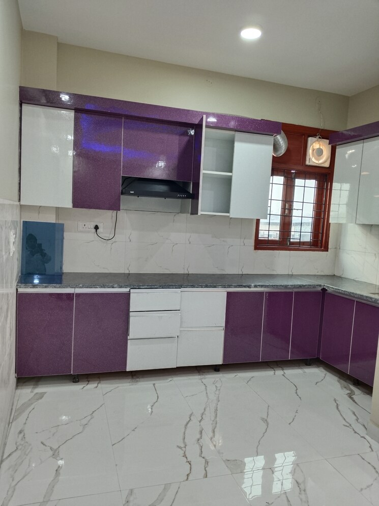 Kitchen, panchsheel vihar 3 Bedroom 1200 Sq.Ft. Apartment In Panchsheel Vihar Delhi 8709024