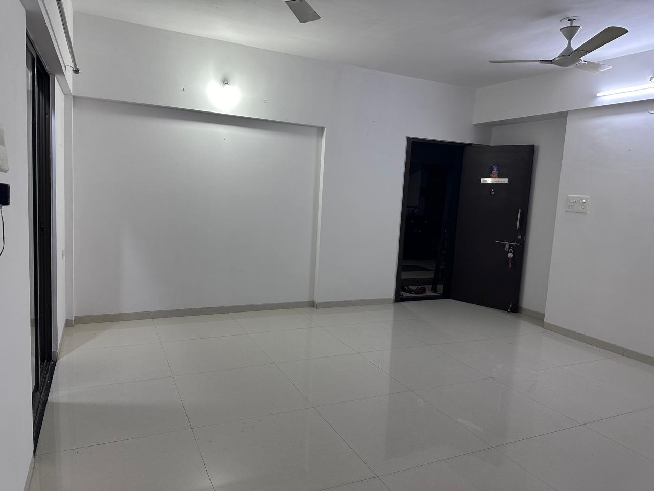 3 BHK Apartment For Rent in RR Lunkad 66 Avenue