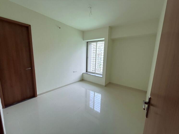 Room, rr-lunkad-66-avenue 3 Bedroom 956 Sq.Ft. Apartment In Pimple Nilakh Pune 8709040