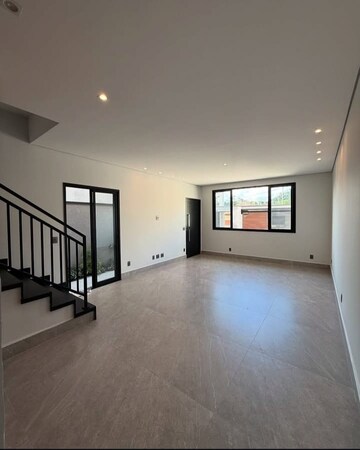 Room in 3 BHK Builder Floor at Sector 37 – for Sale