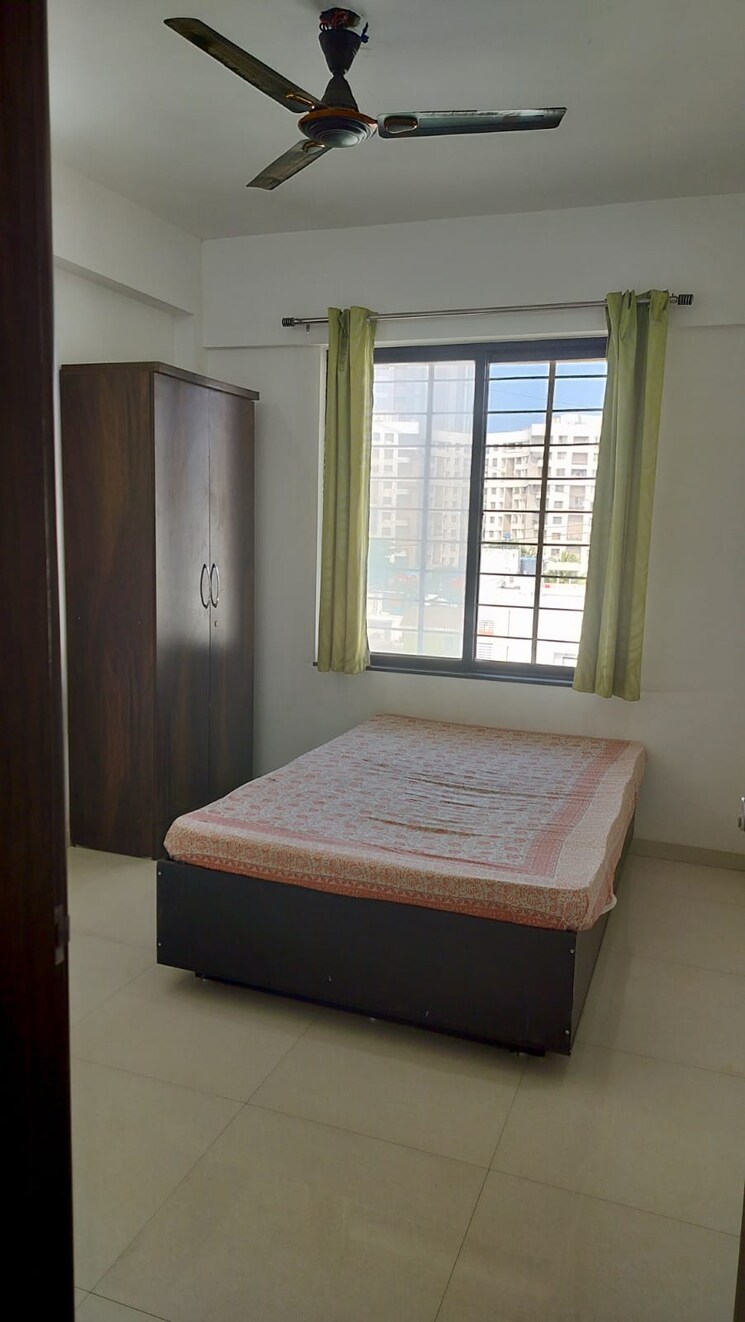 Bedroom, kiran-sparsh 3 Bedroom 1250 Sq.Ft. Apartment In Baner Pune 8709060