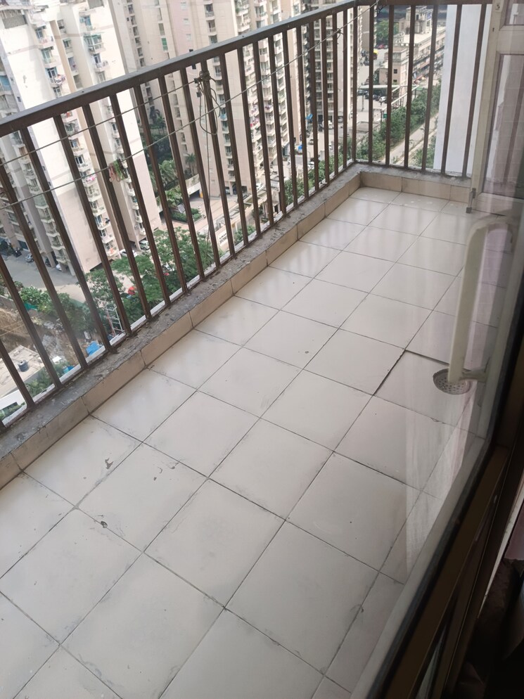 Balcony, panchsheel-greens 3 Bedroom 1450 Sq.Ft. Apartment In Sector 16 Greater Noida Greater Noida 8709071