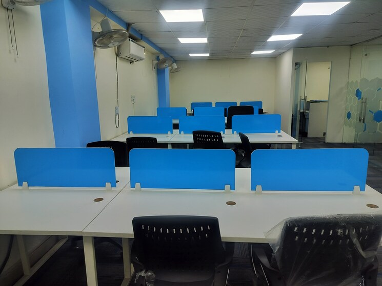 Team Area, sector 3 Commercial Office Space 2000 Sq.Ft. In Sector 3 Noida 8709062