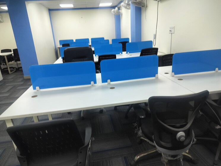 Team Area, sector 3 Commercial Office Space 2000 Sq.Ft. In Sector 3 Noida 8709062