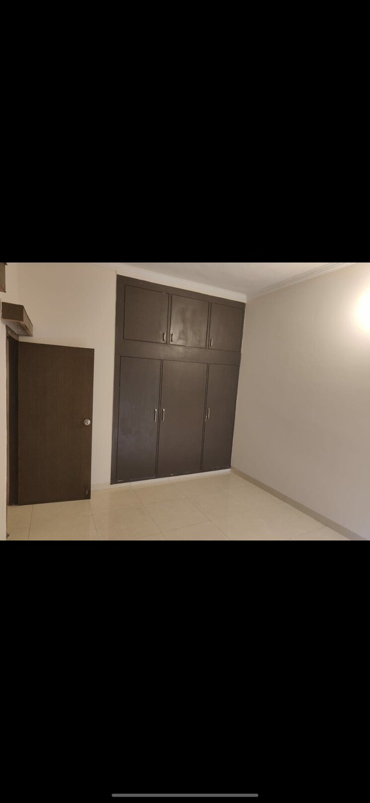 Room, sector 43 3 Bedroom 1250 Sq.Ft. Apartment In Sector 43 Chandigarh 8709081