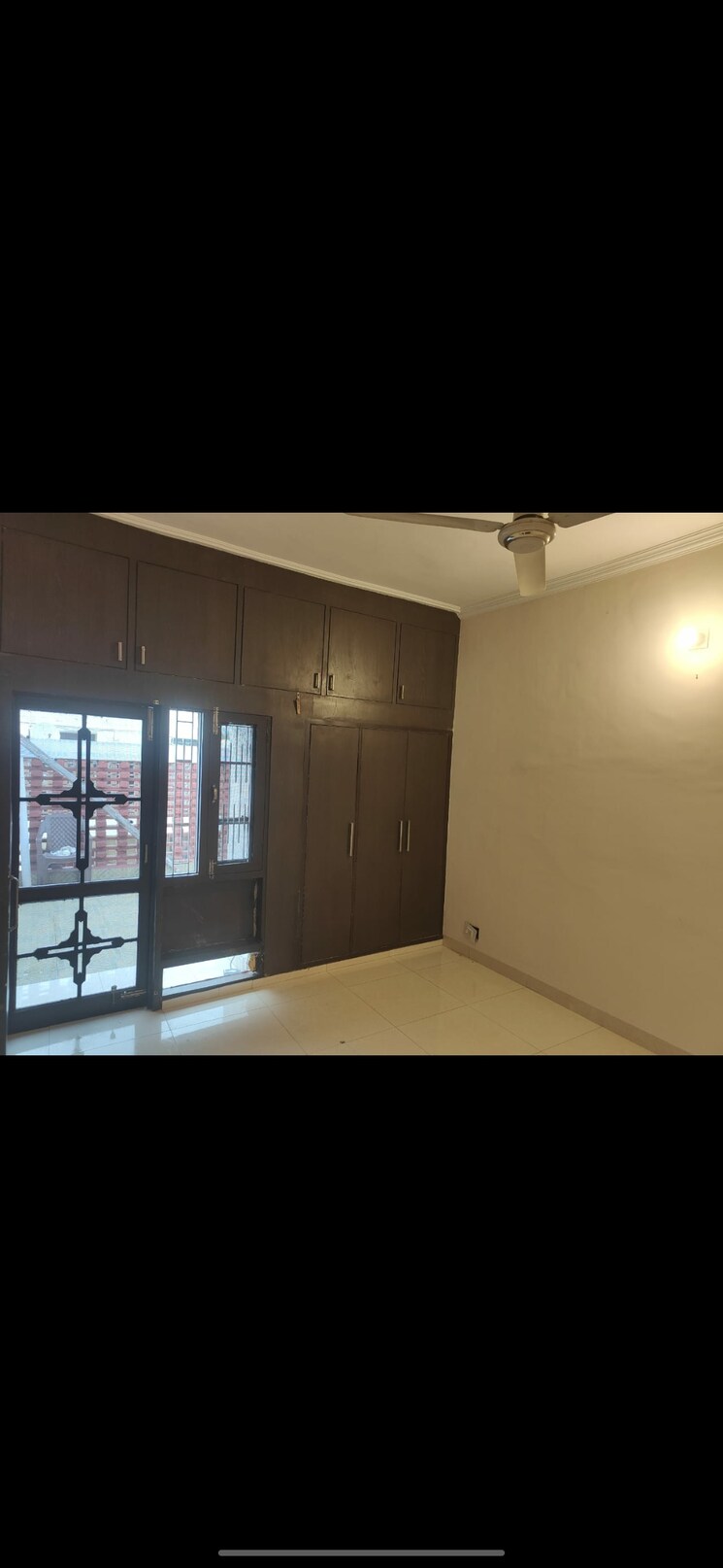 Room, sector 43 3 Bedroom 1250 Sq.Ft. Apartment In Sector 43 Chandigarh 8709081
