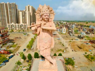 Master Plan in 2 BHK Apartment at Gaur Yamuna City, Gaur Yamuna City – for Sale