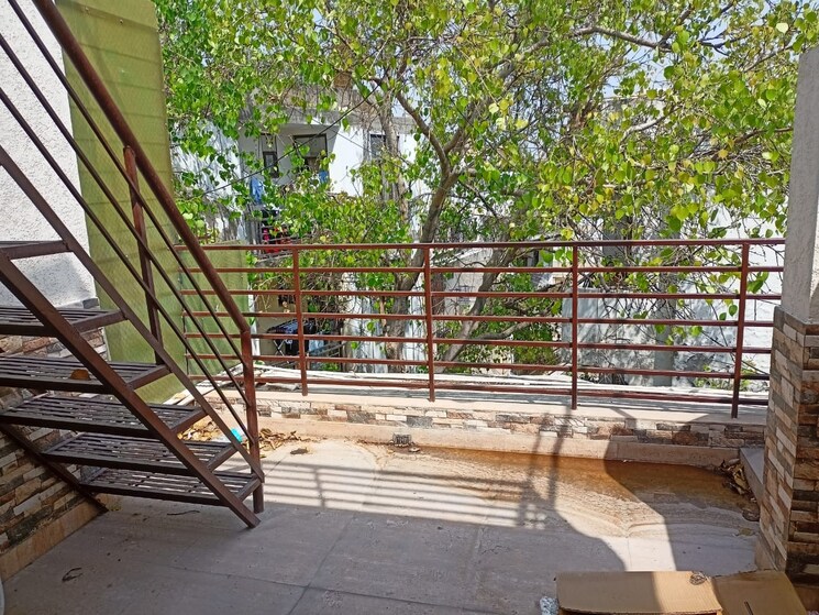 Balcony, khirki extension 1 RK 300 Sq.Ft. Builder Floor In Khirki Extension Delhi 8709090