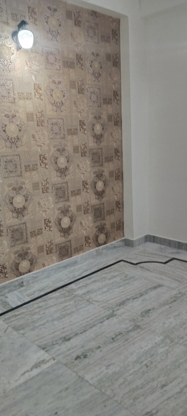 Bathroom, khirki extension 3 Bedroom 1100 Sq.Ft. Builder Floor In Khirki Extension Delhi 8709110