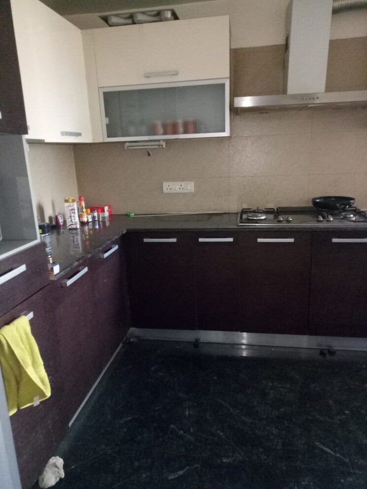 Kitchen, central-park-i 4 Bedroom 3450 Sq.Ft. Apartment In Sector 42 Gurgaon 8709109