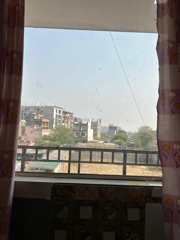 Exterior View, sector 73 1 RK 600 Sq.Ft. Builder Floor In Sector 73 Noida 8709133