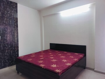 2 BHK Apartment For Sale in ROF Aalayas, Sector 102