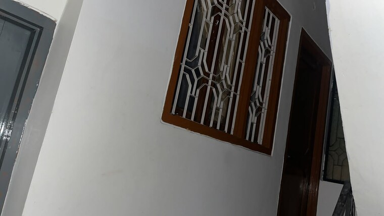 undefined, gomti nagar 3.5 Bedroom 1500 Sq.Ft. Independent House In Gomti Nagar Lucknow 8709192