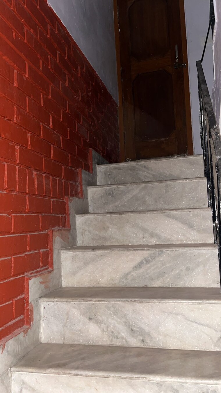 Bathroom, gomti nagar 3.5 Bedroom 1500 Sq.Ft. Independent House In Gomti Nagar Lucknow 8709192