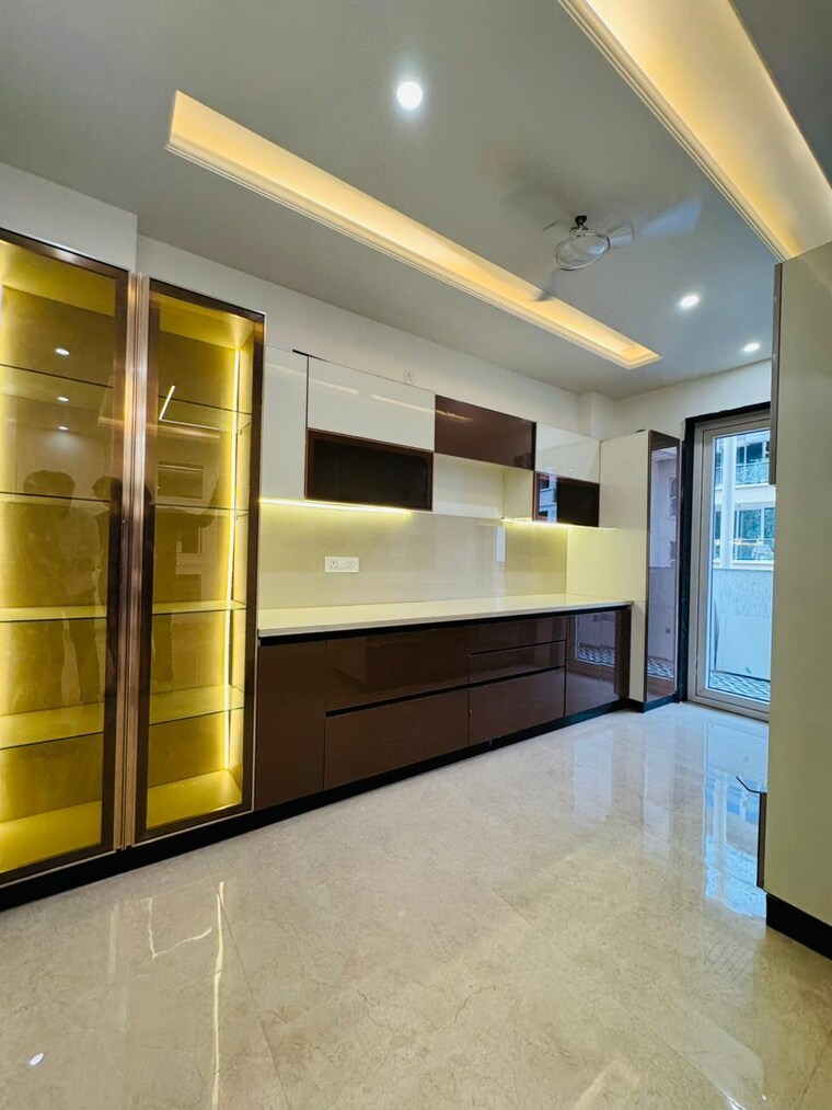 Living Room, aradhya-homes 4 Bedroom 250 Sq.Yd. Builder Floor In Sector 67a Gurgaon 8709222