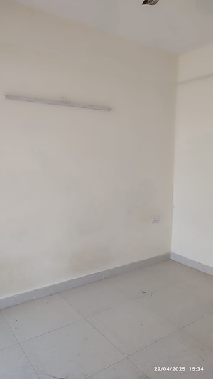 Room in 1 BHK Apartment at Signature Global Synera, Sector 81 – for Sale