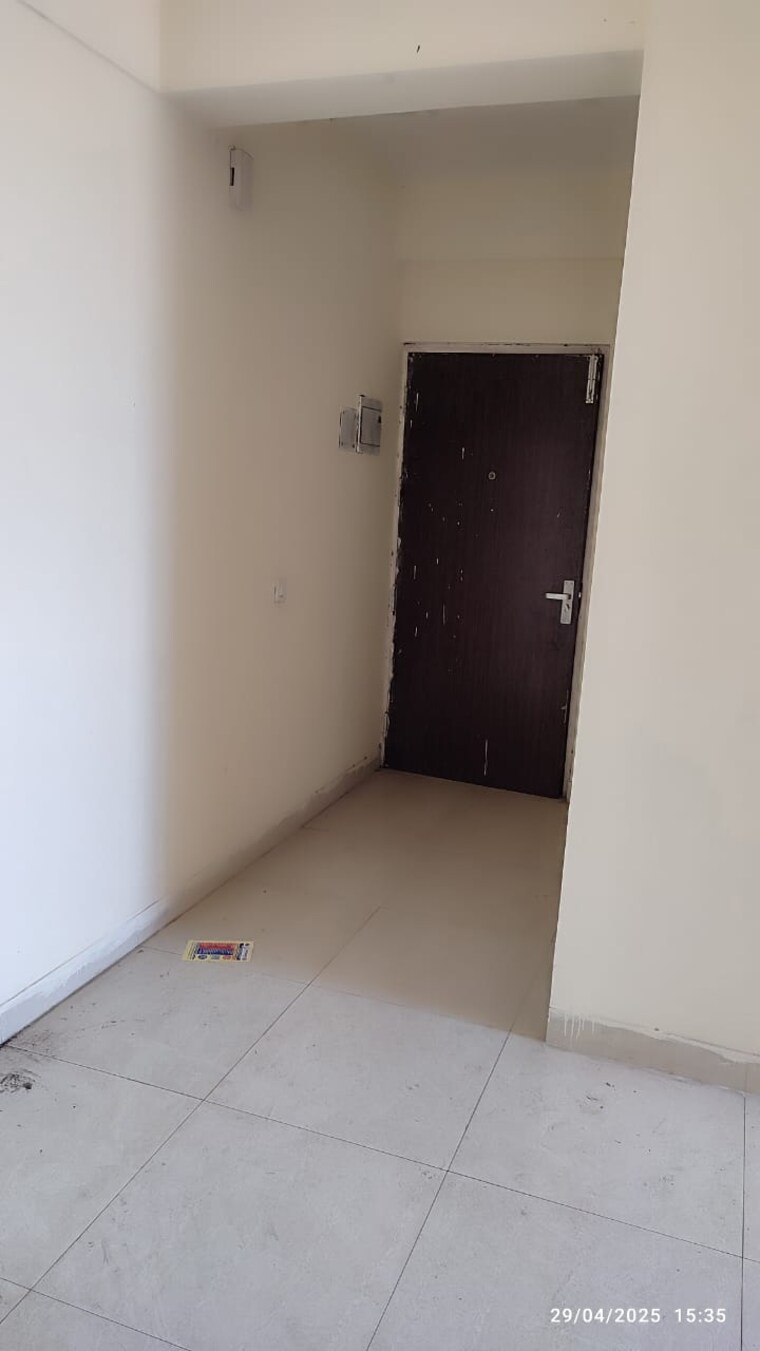 Room, signature-global-synera 1 Bedroom 432 Sq.Ft. Apartment In Sector 81 Gurgaon 8709287