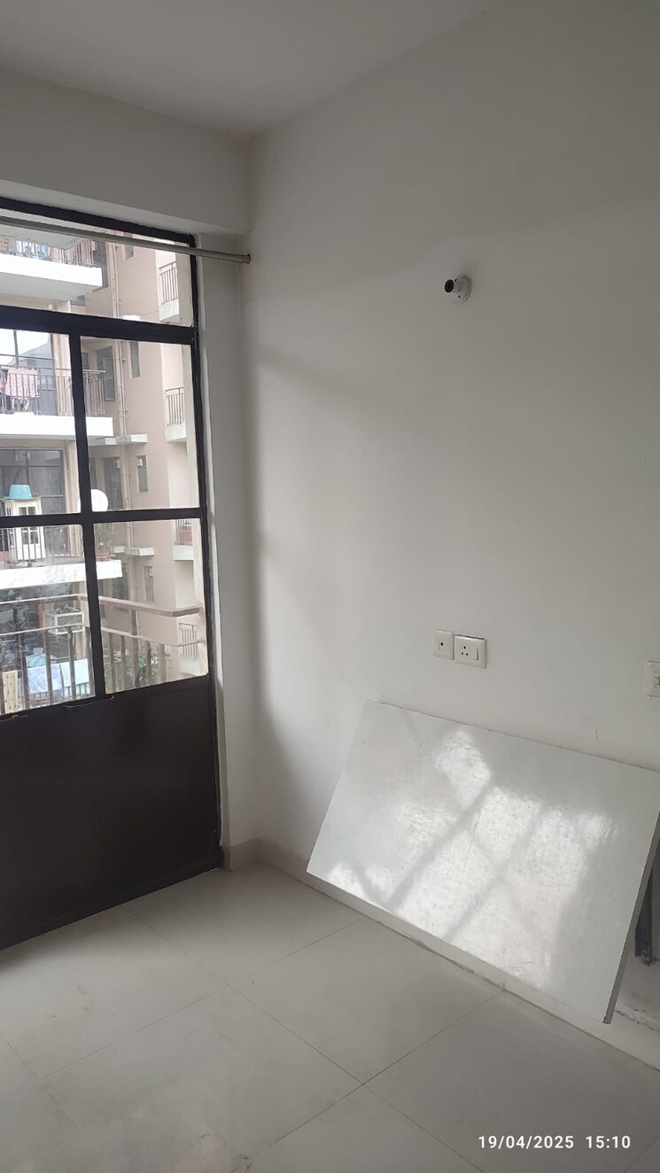 Room, signature-global-synera 1 Bedroom 432 Sq.Ft. Apartment In Sector 81 Gurgaon 8709287