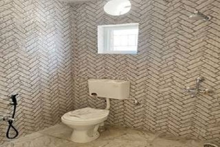 Bathroom, beliaghata 1 Bedroom 418 Sq.Ft. Apartment In Beliaghata Kolkata 4137185