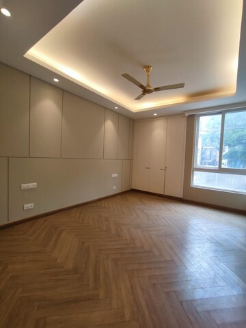 Room in 3 BHK Builder Floor at Saket – for Rent