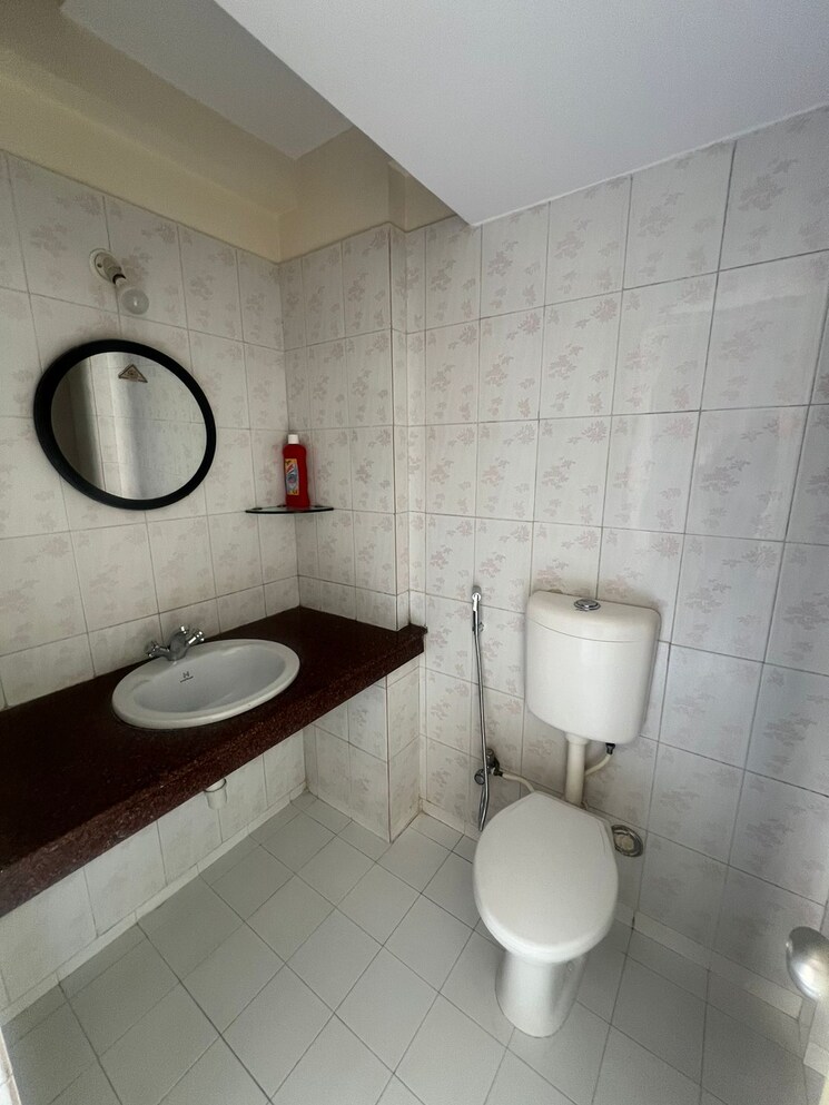 Bathroom, hiranandani-complex 2 Bedroom 1200 Sq.Ft. Apartment In Kharghar Navi Mumbai 8709493