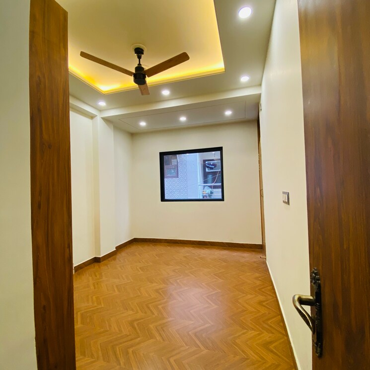 Bathroom, raj nagar 3 Bedroom 1110 Sq.Ft. Builder Floor In Raj Nagar Delhi 8709518