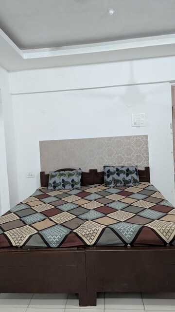 Bedroom in Studio Apartment at Arpora – for Rent