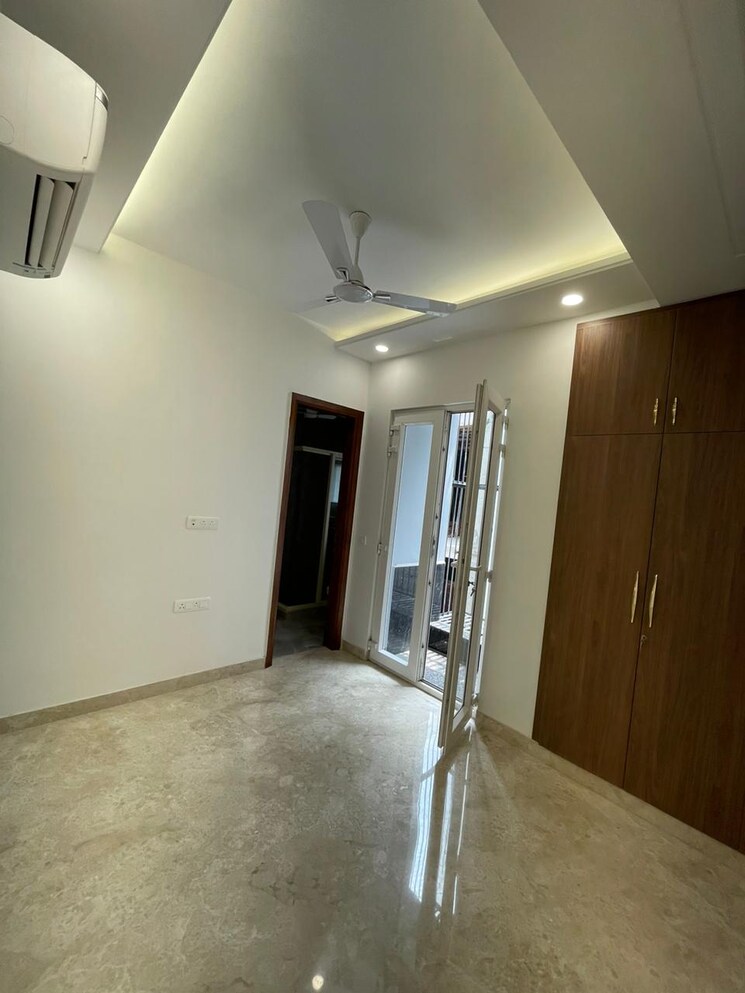 Room, saket 3 Bedroom 1125 Sq.Ft. Builder Floor In Saket Delhi 8709615