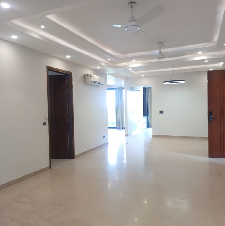 Room, sector 23 4 Bedroom 2200 Sq.Ft. Builder Floor In Sector 23 Gurgaon 8709580