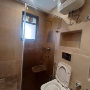 Bathroom in 4 BHK Builder Floor at Sector 23 – for Rent