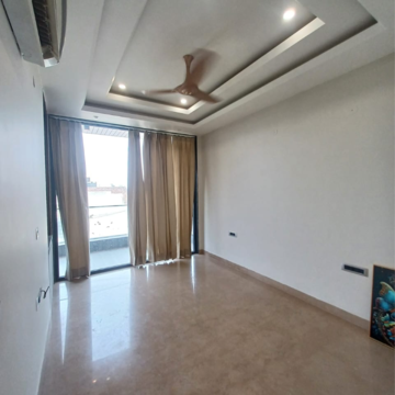 Room in 4 BHK Builder Floor at Sector 23 – for Rent