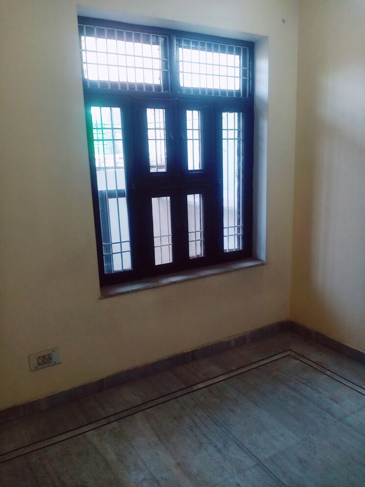 Room, sodala 6+ Bedroom 125 Sq.Yd. Independent House In Sodala Jaipur 8709688