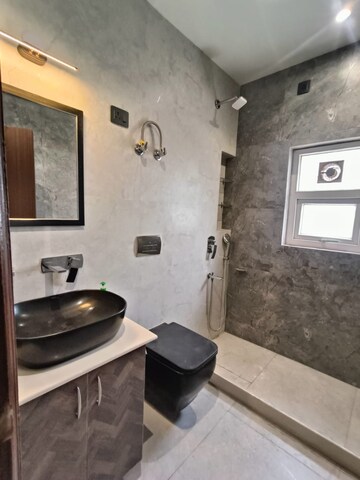 Bathroom in 1 BHK Builder Floor at Saket – for Rent