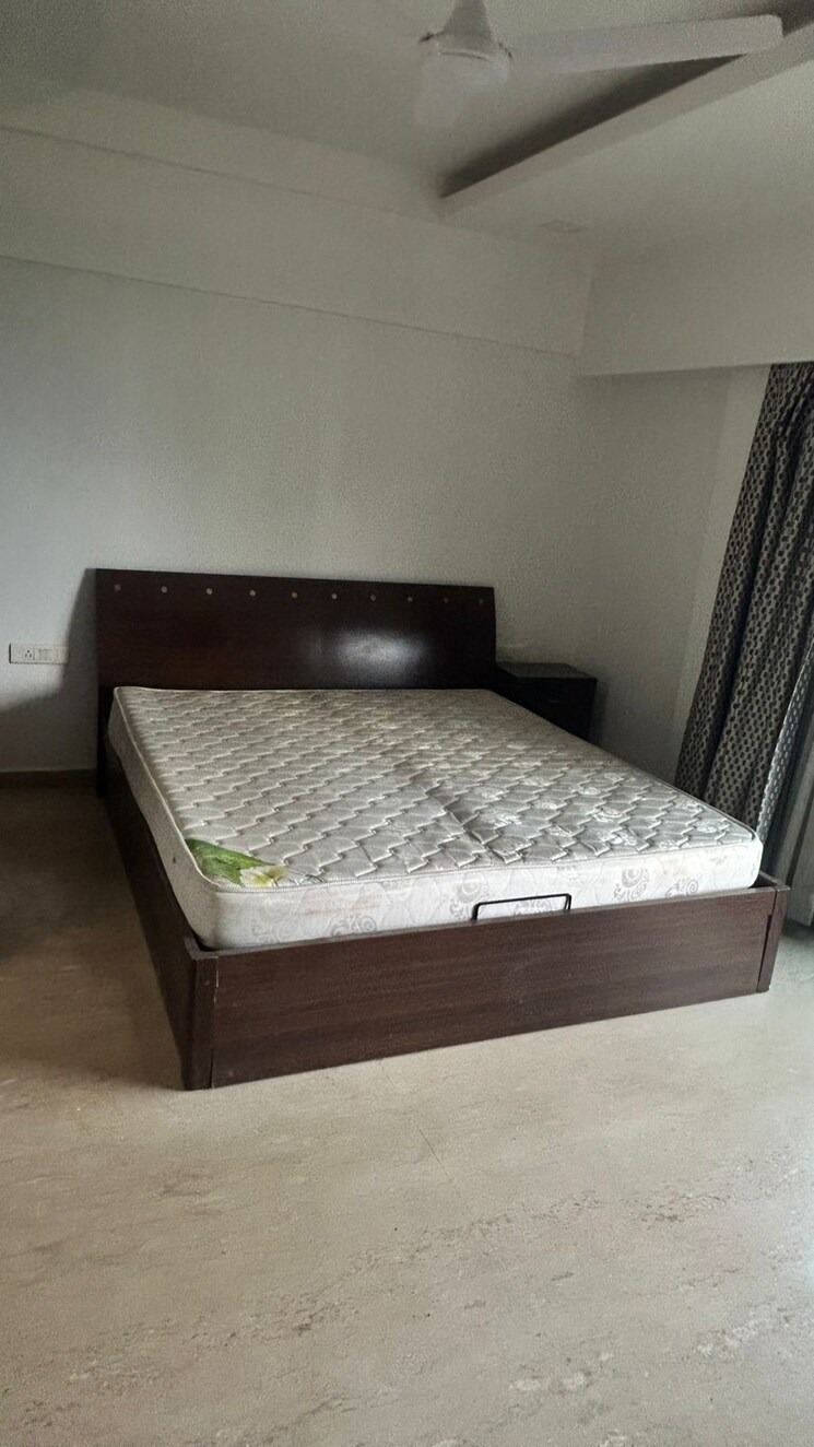 Bedroom, lilian-heights 3 Bedroom 1200 Sq.Ft. Apartment In Bandra West Mumbai 8709791