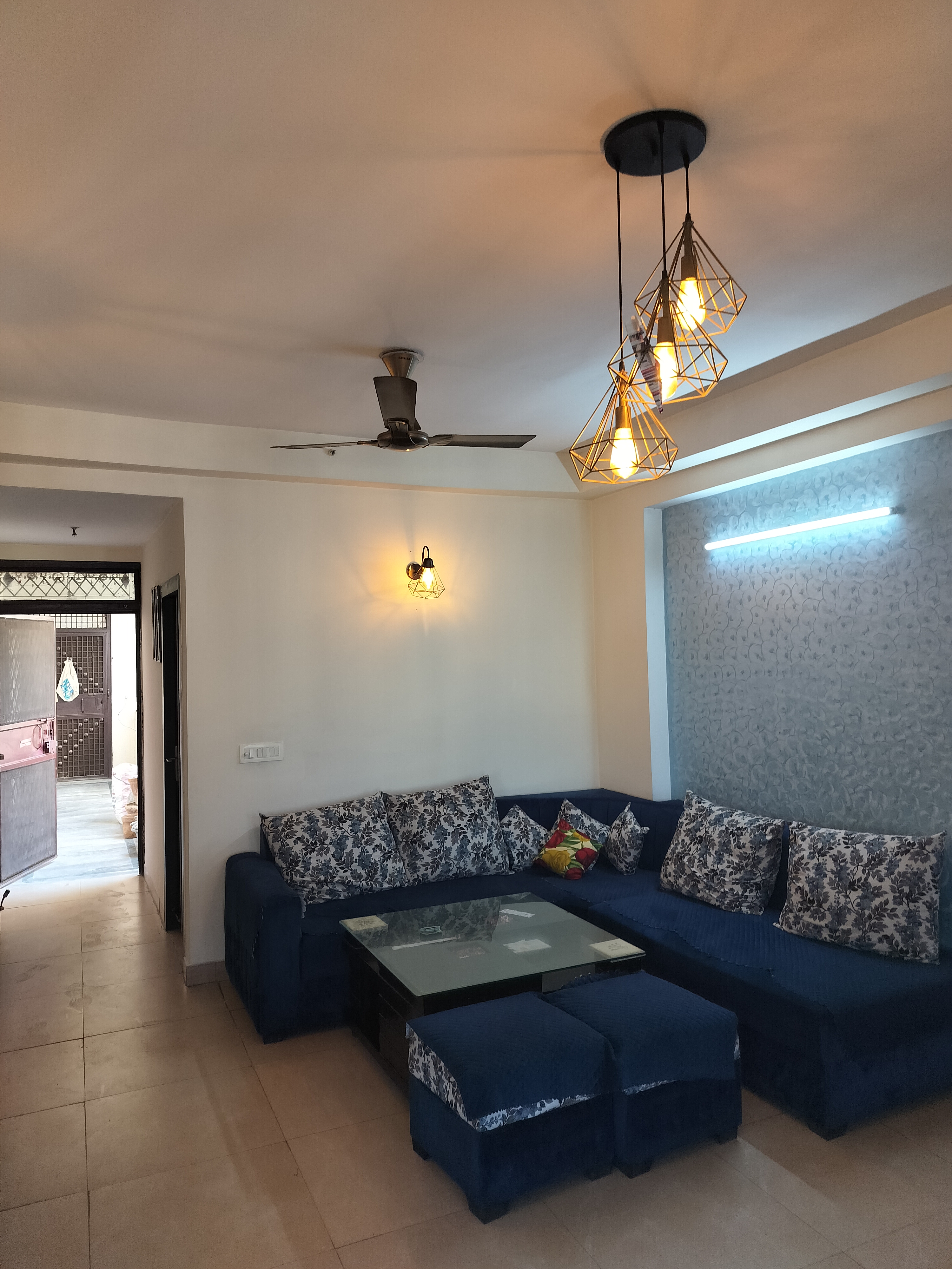 3.5 BHK + Extra Room 1700 Sq.Ft. Apartment in Gardenia Gateway