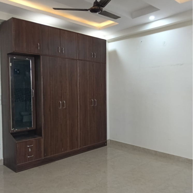 Room, raj nagar 3 Bedroom 910 Sq.Ft. Builder Floor In Raj Nagar Delhi 8709809