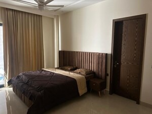Bedroom in 6 BHK Villa at Vasant Kunj – for Sale