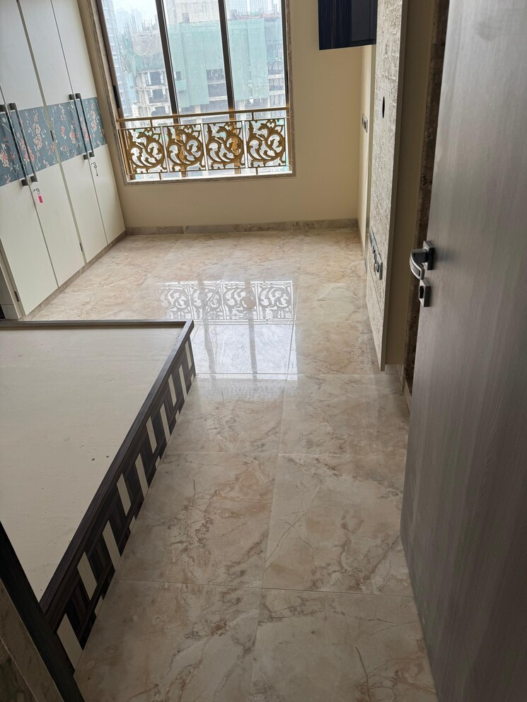 Room, chaitanya-tower 3 Bedroom 1350 Sq.Ft. Apartment In Prabhadevi Mumbai 8709830