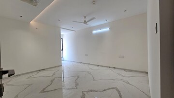 Room in 4 BHK Apartment at DSR The Classe, Narsingi – for Sale