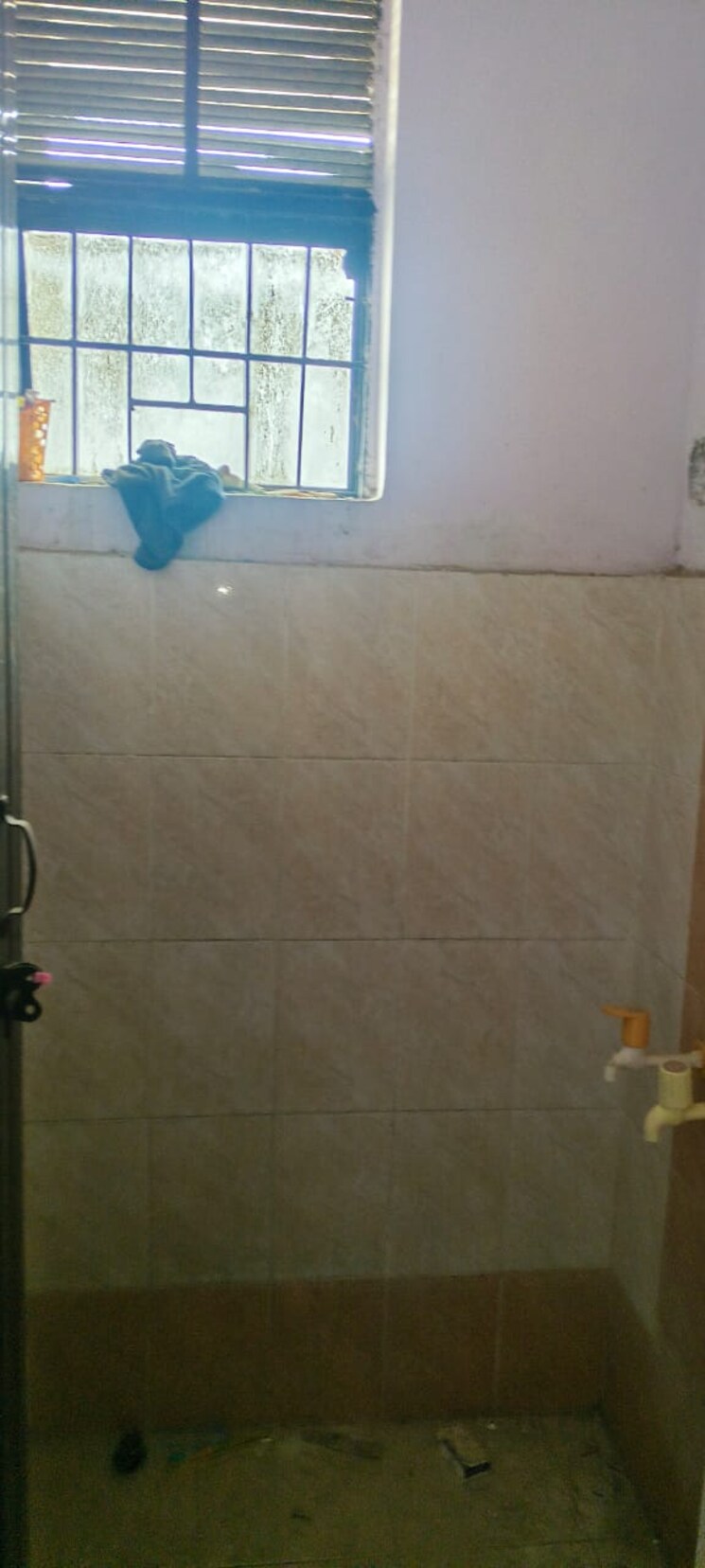 Bathroom, gnda-flats 1 Bedroom 375 Sq.Ft. Apartment In Zeta I Greater Noida Greater Noida 8709974