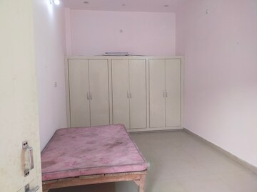 Bedroom in 2 BHK Independent House at Aliganj – for Rent