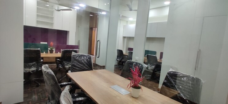 Team Area, venus-benecia Commercial Office Space 711 Sq.Ft. In Bodakdev Ahmedabad 8709970