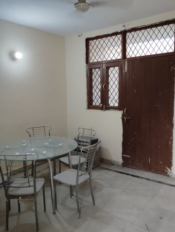 Living Room in 2 BHK Builder Floor at Sector 56 – for Rent