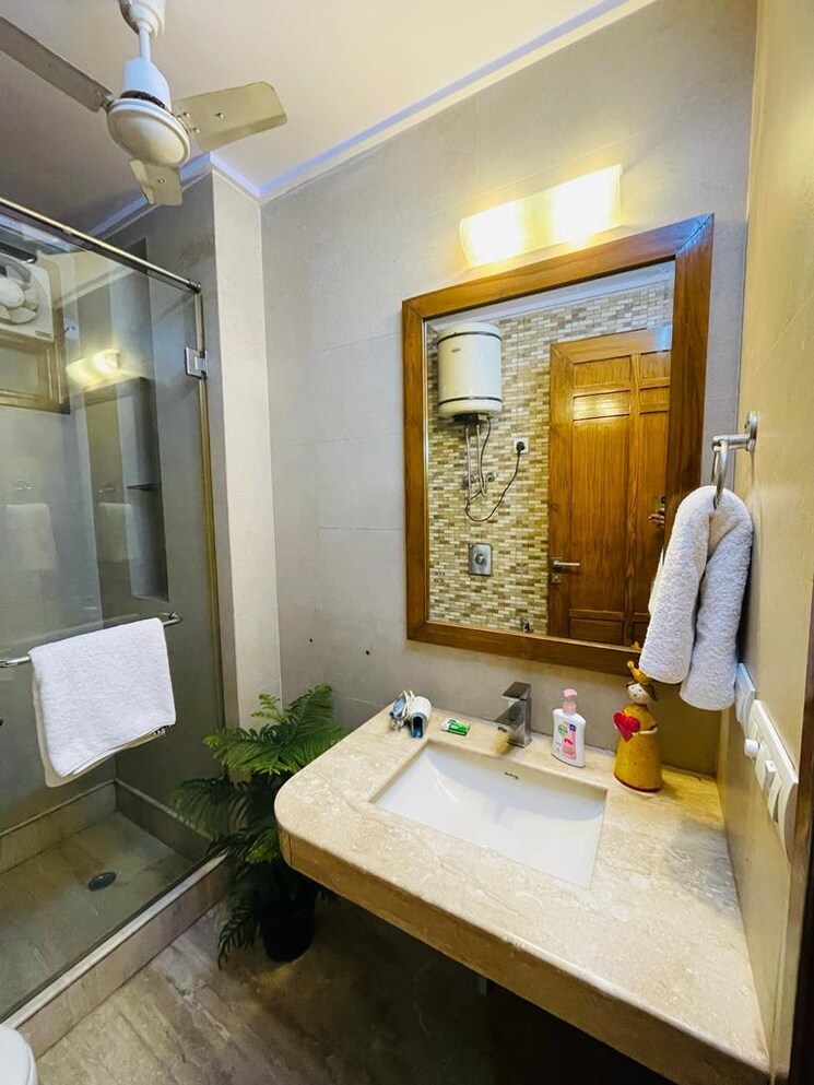 Living Room, saket 4 Bedroom 2700 Sq.Ft. Builder Floor In Saket Delhi 8710048