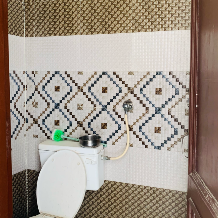 Bathroom, baltana 2.5 Bedroom 167 Sq.Yd. Independent House In Baltana Zirakpur 8710102