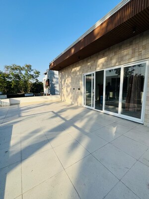 4 BHK Villa – Exterior View View at Sainik Farm - for Sale